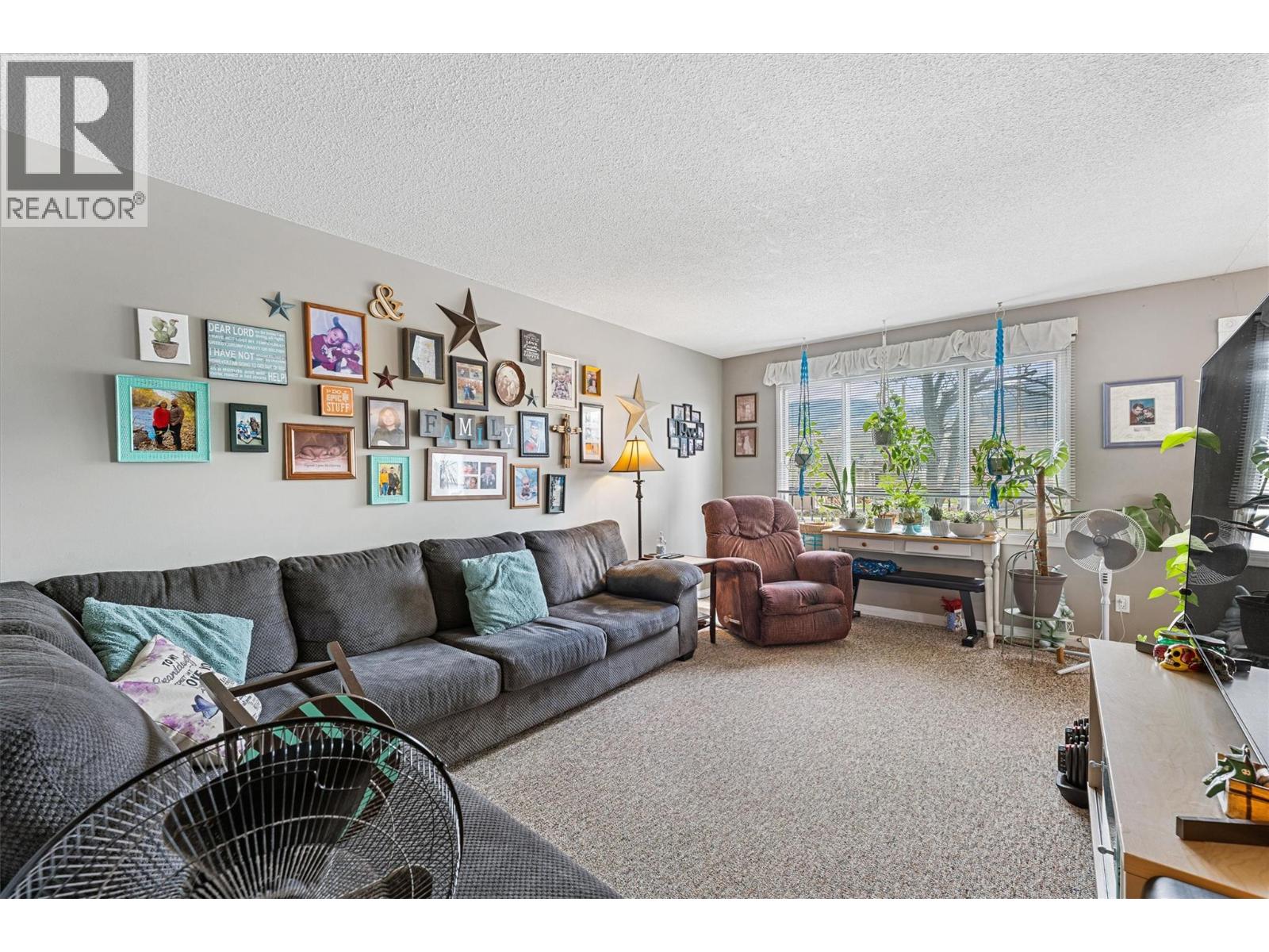 600 - 602 Rutland Road S - 34