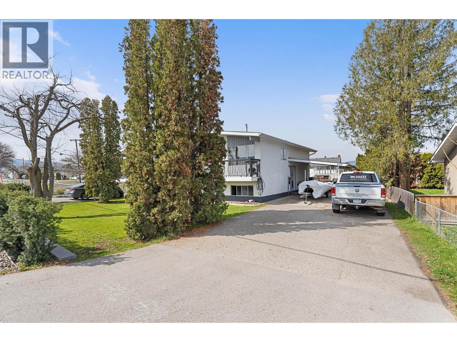 600 - 602 Rutland Road S - 50