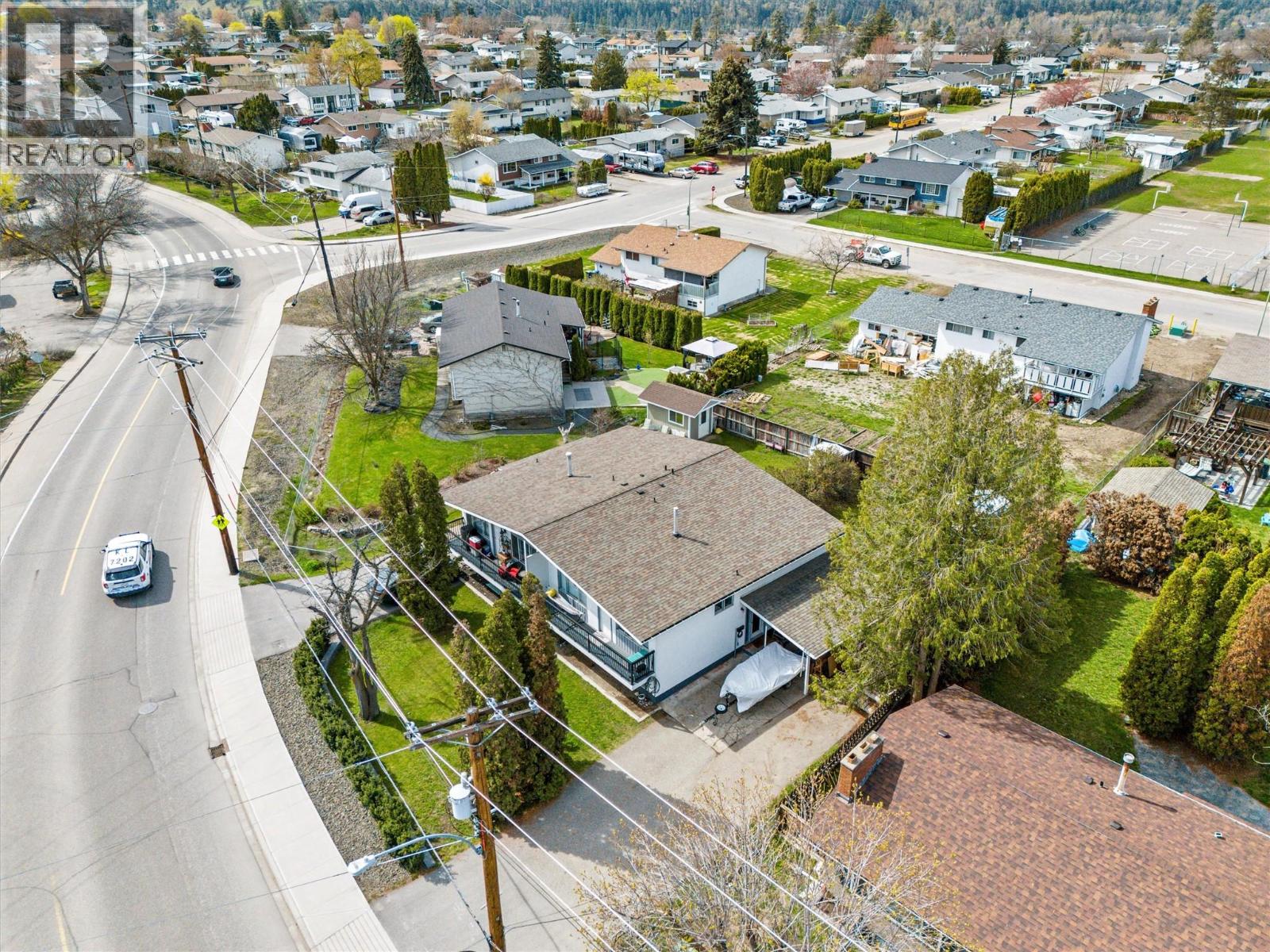 600 - 602 Rutland Road S - 53