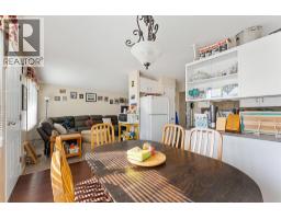 Kitchen - 600 - 602 Rutland Road S, Kelowna, BC V1X3A3 Photo 12