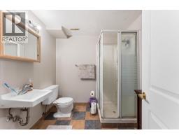 600 - 602 Rutland Road S, Kelowna, BC V1X3A3 Photo 44