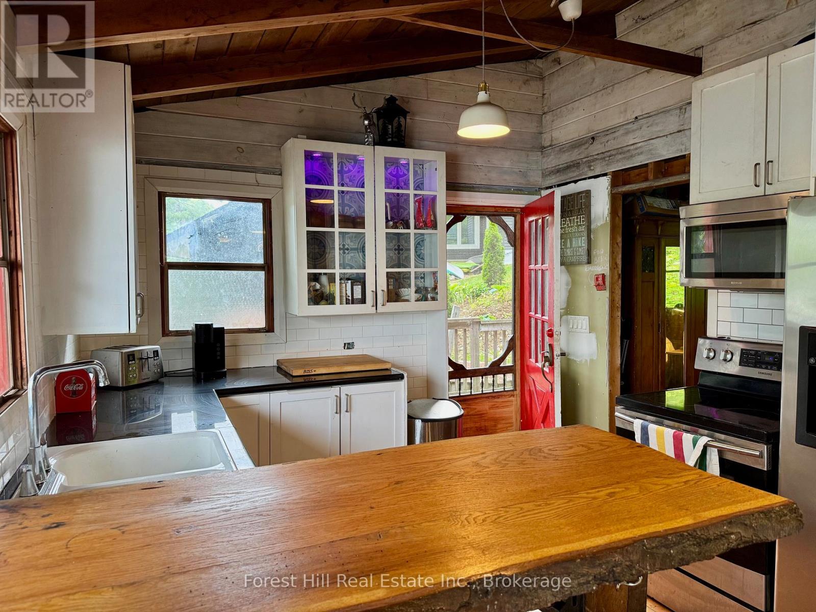 1293 CAUSEWAY DRIVE - 29