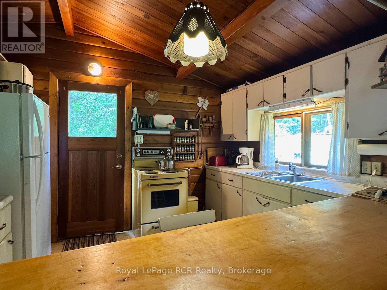 8 MARINO LANE - Image 7
