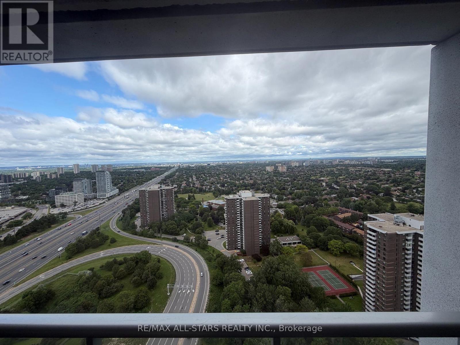 Photo of 2015 Sheppard Avenue