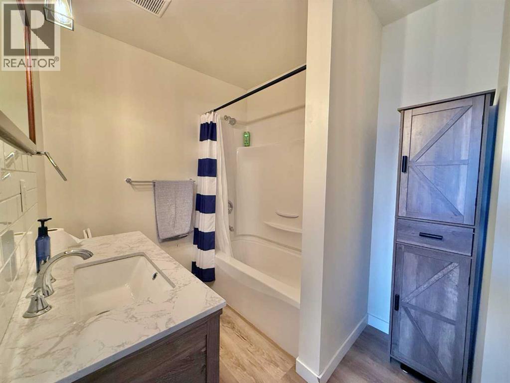 #45 101 Mill Street - 15