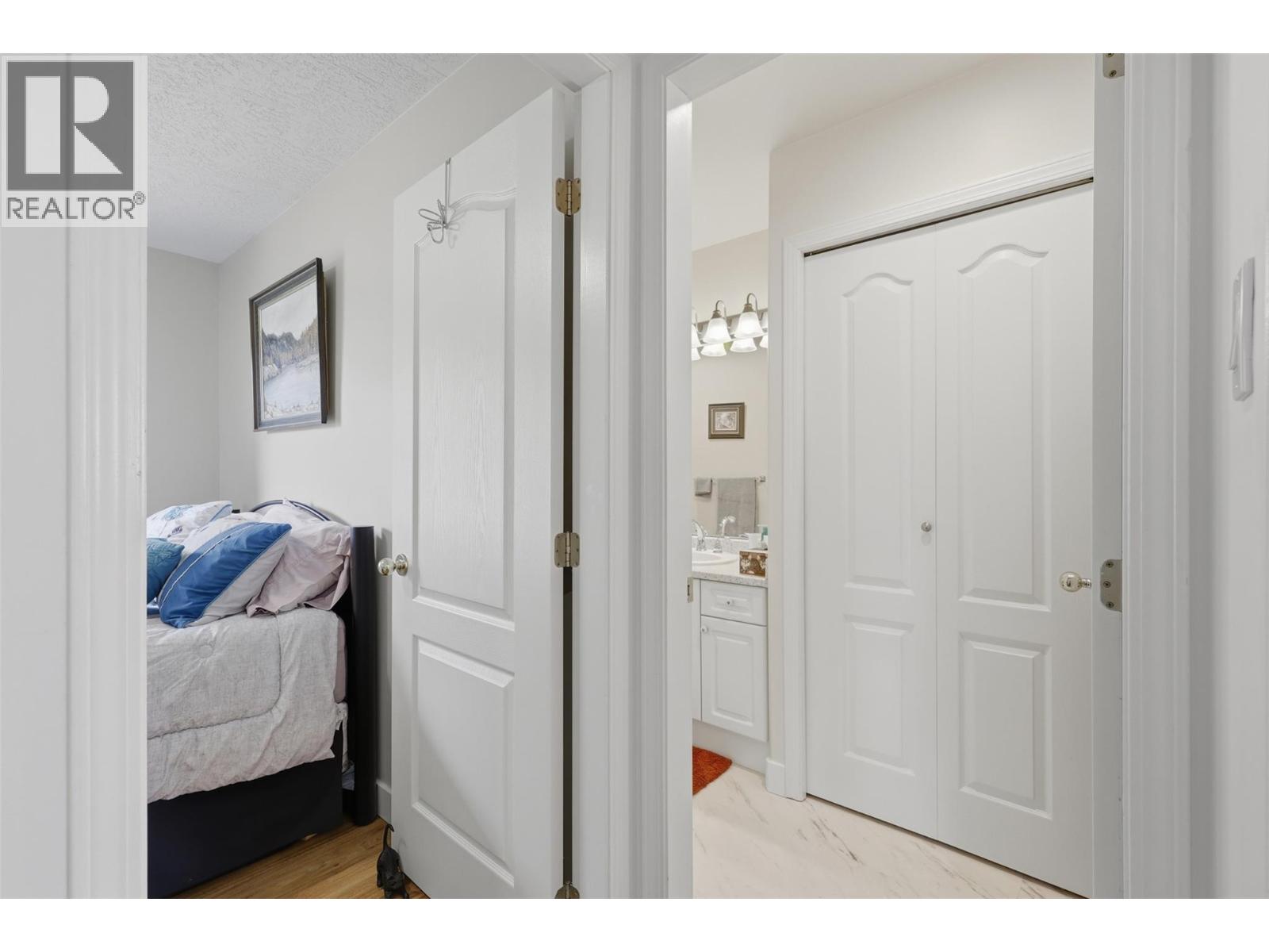 #25 1901 Maxwell Avenue - 25