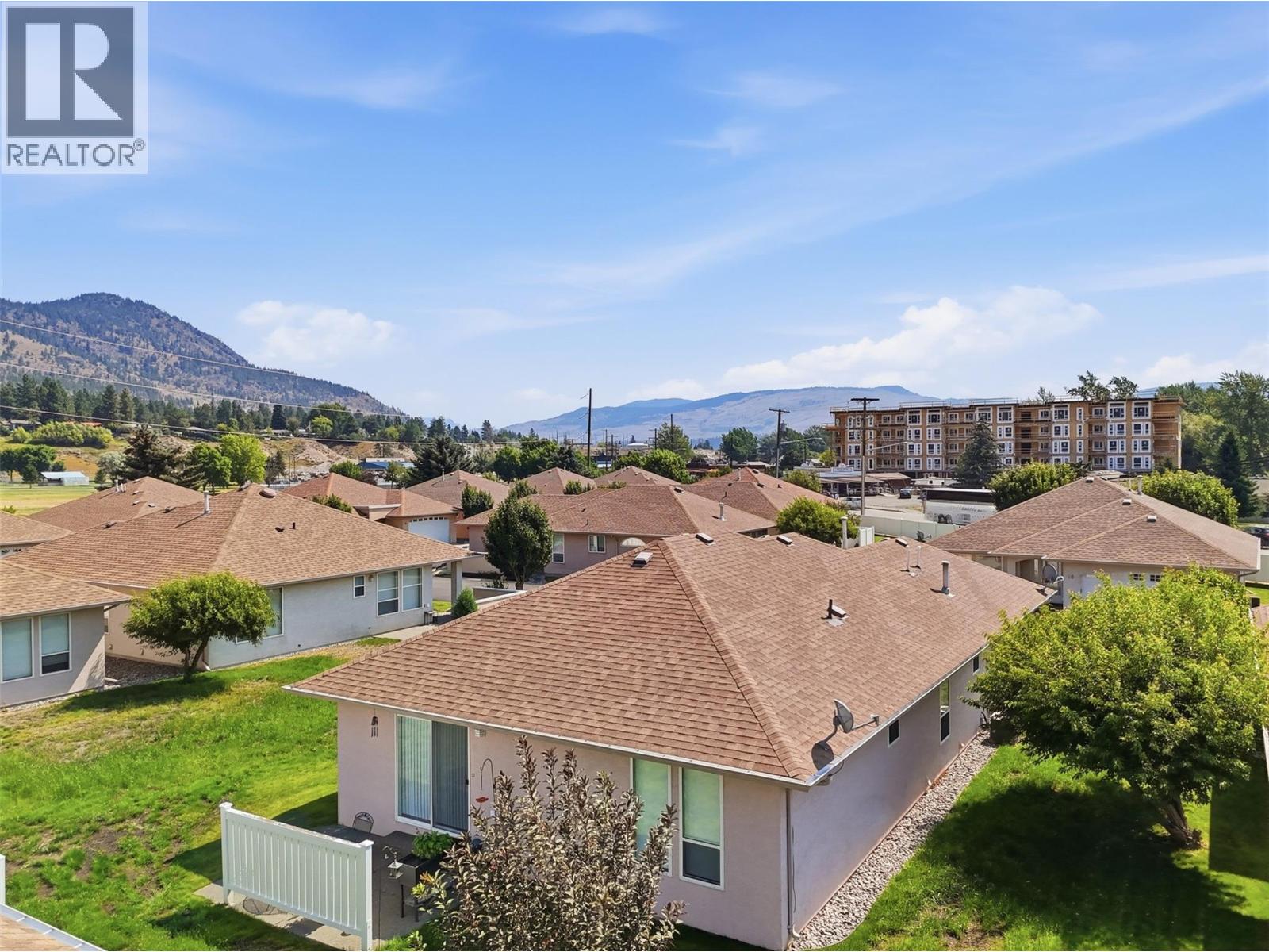 #25 1901 Maxwell Avenue - 35