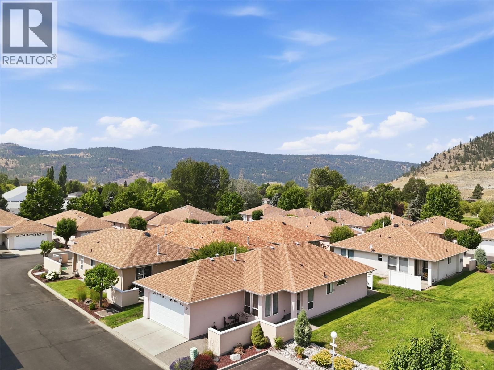 #25 1901 Maxwell Avenue - 36