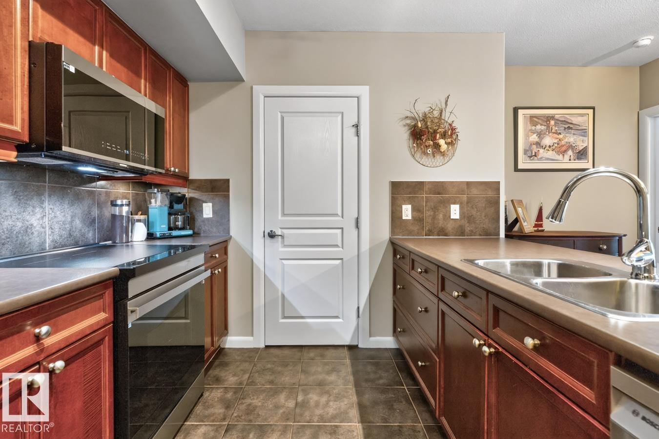 #213 501 Palisades WY - 4