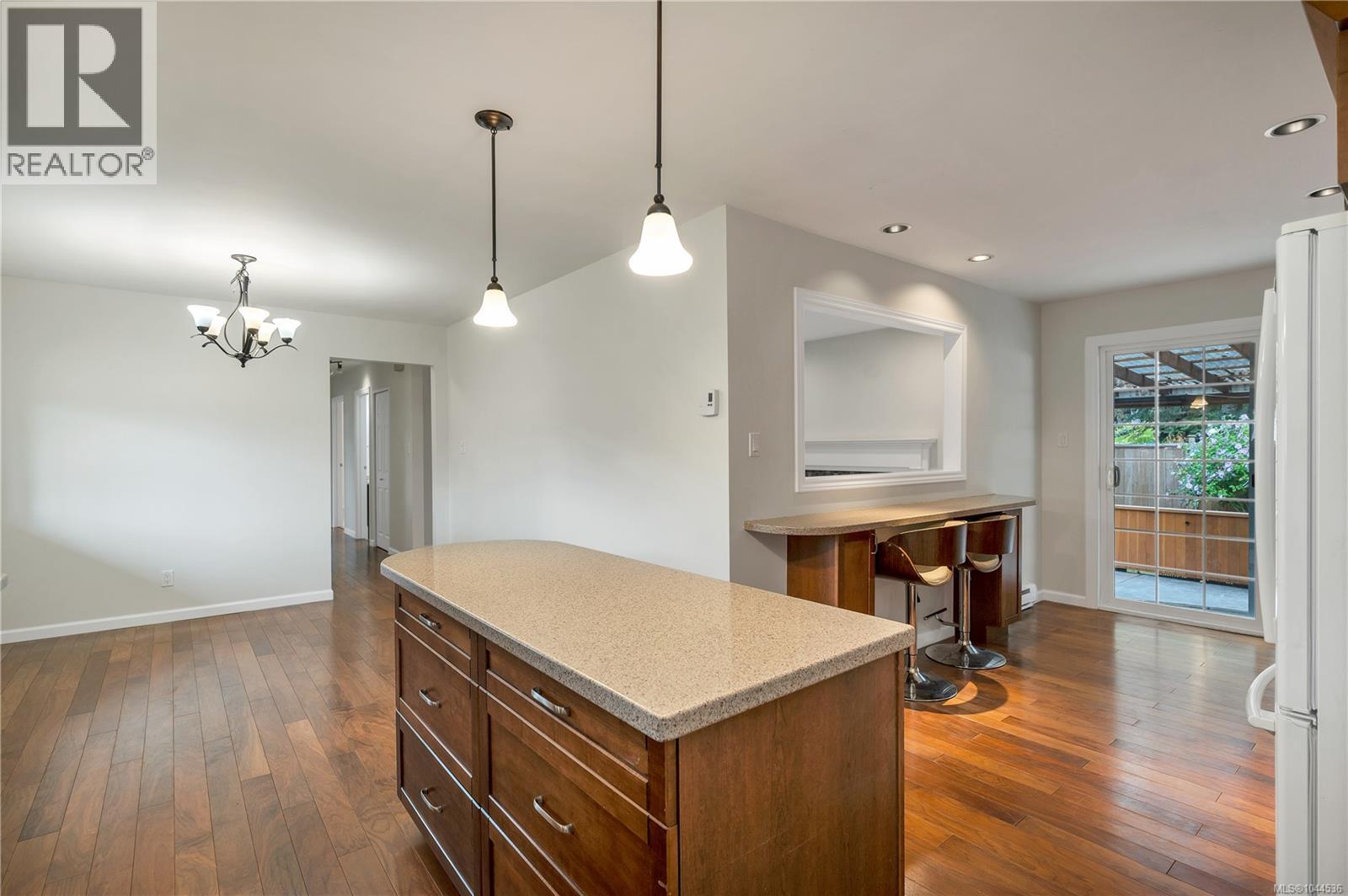 66 Oregon Rd - 13