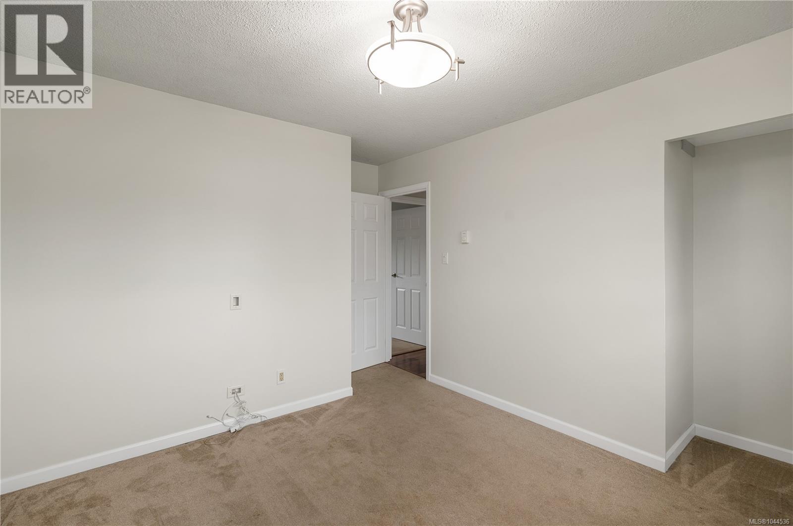 66 Oregon Rd - 34