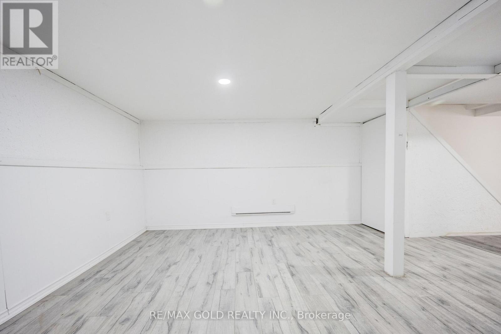 9 HAVENBROOK COURT - 27