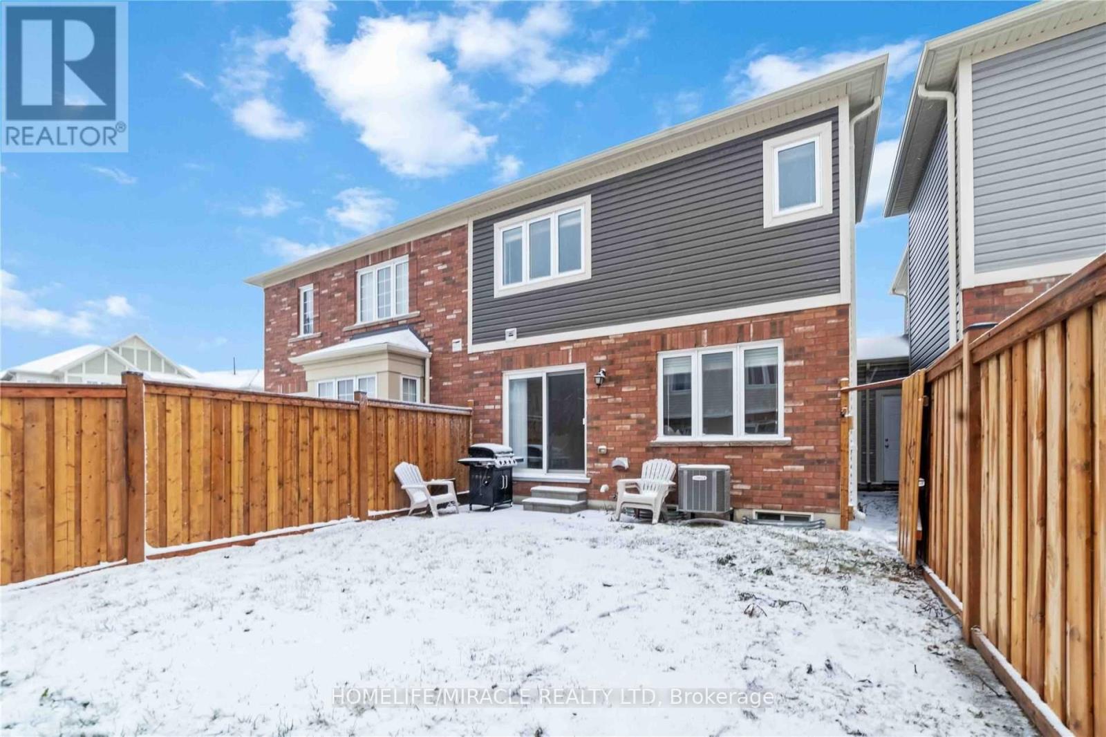 21 DONLAMONT CIRCLE - 26