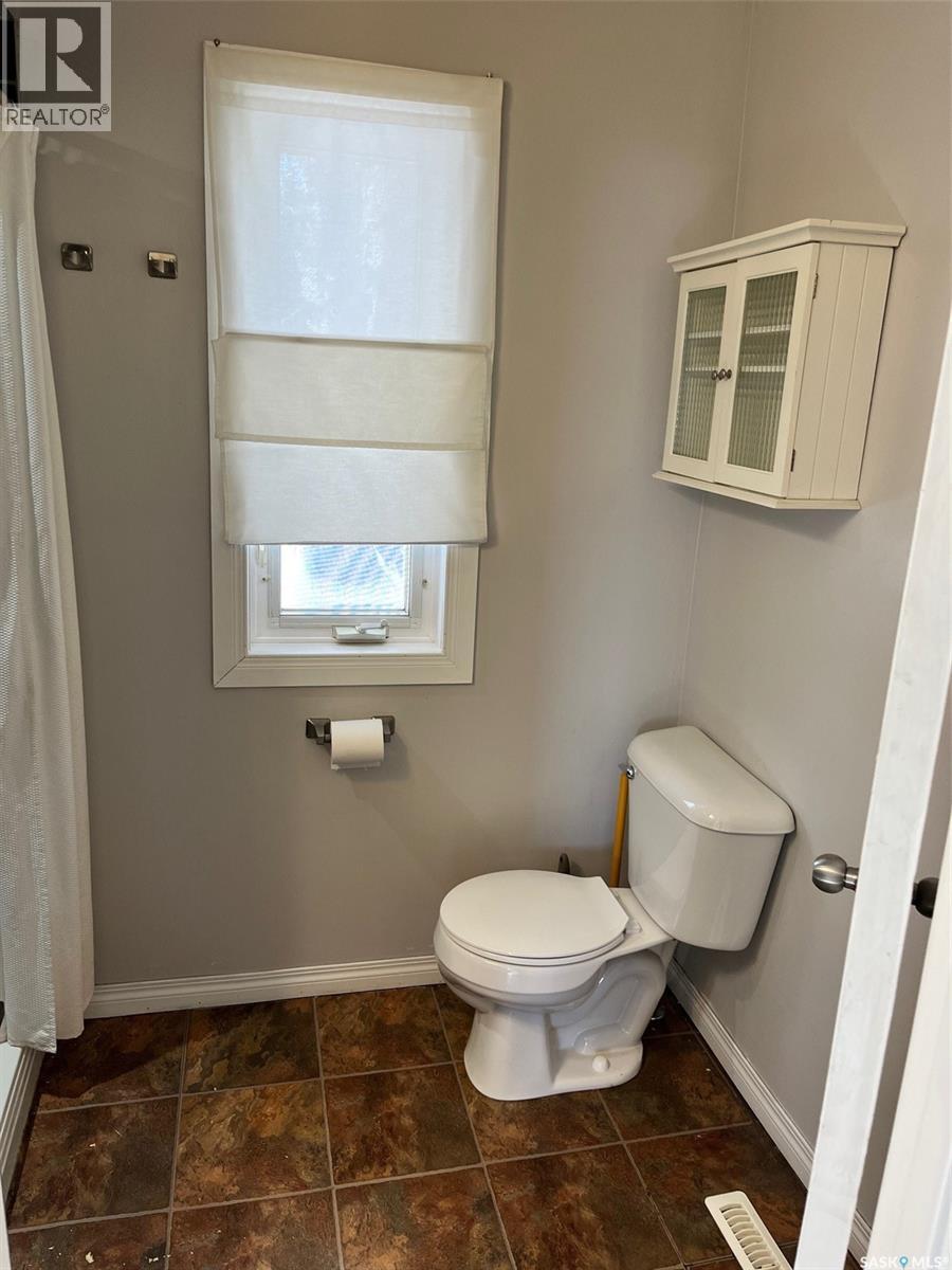 316 5th STREET W - 12