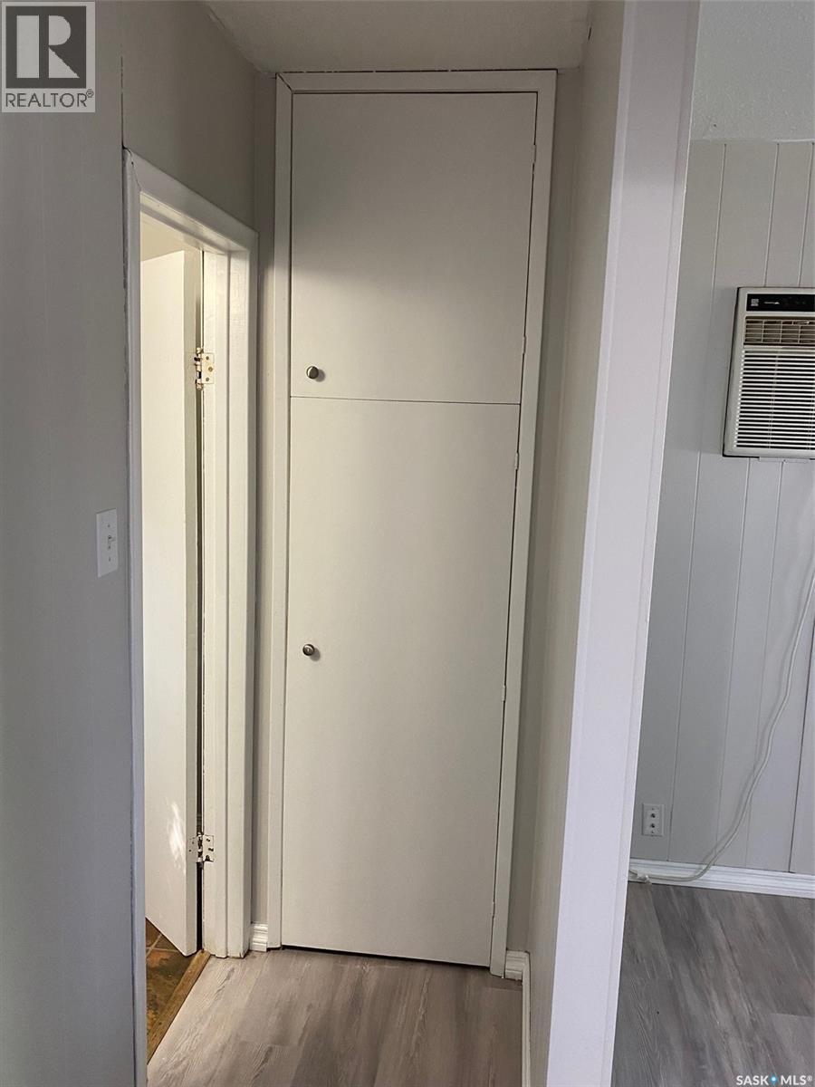 316 5th STREET W - 8