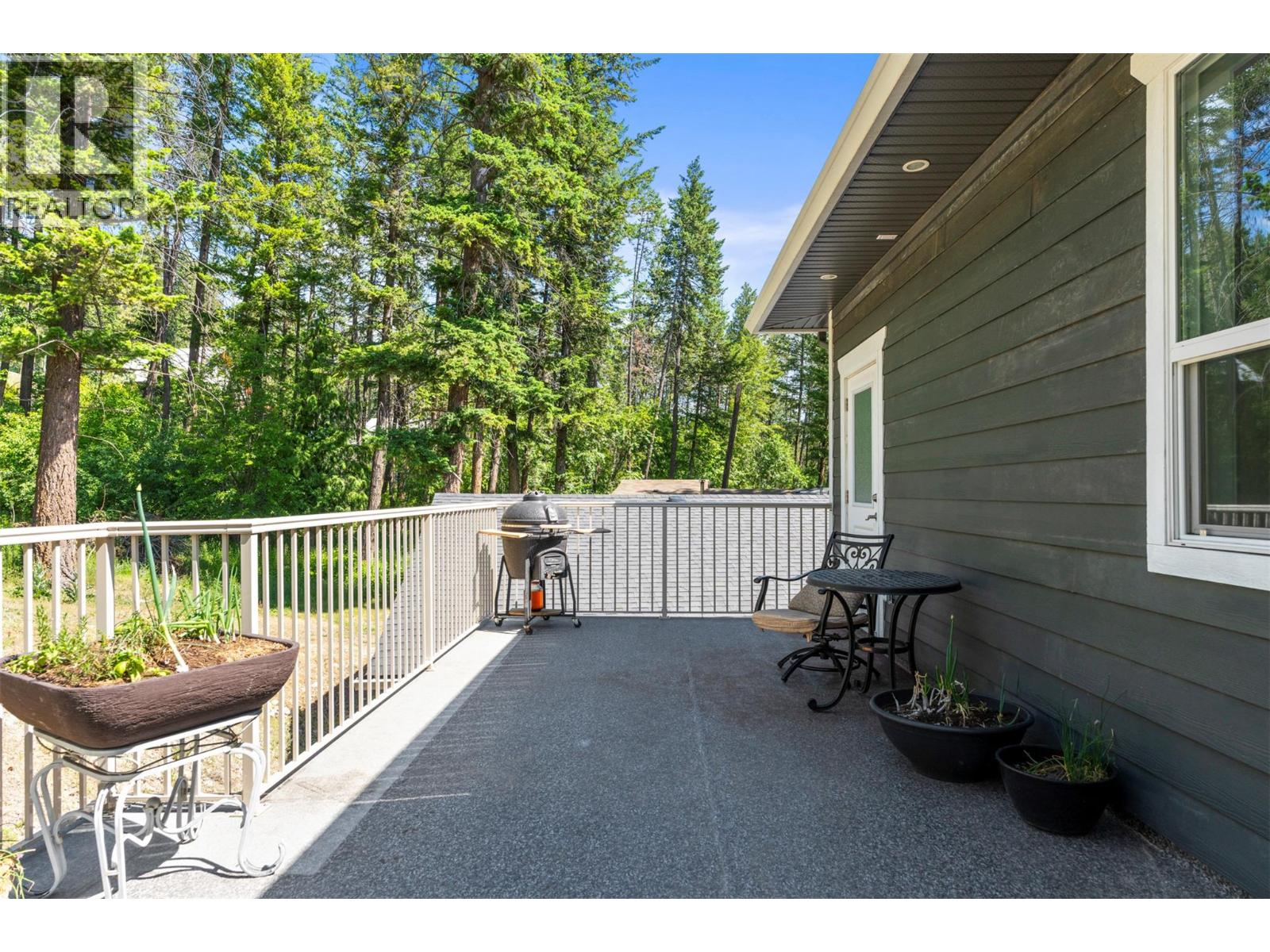 70 Lester Road - 44