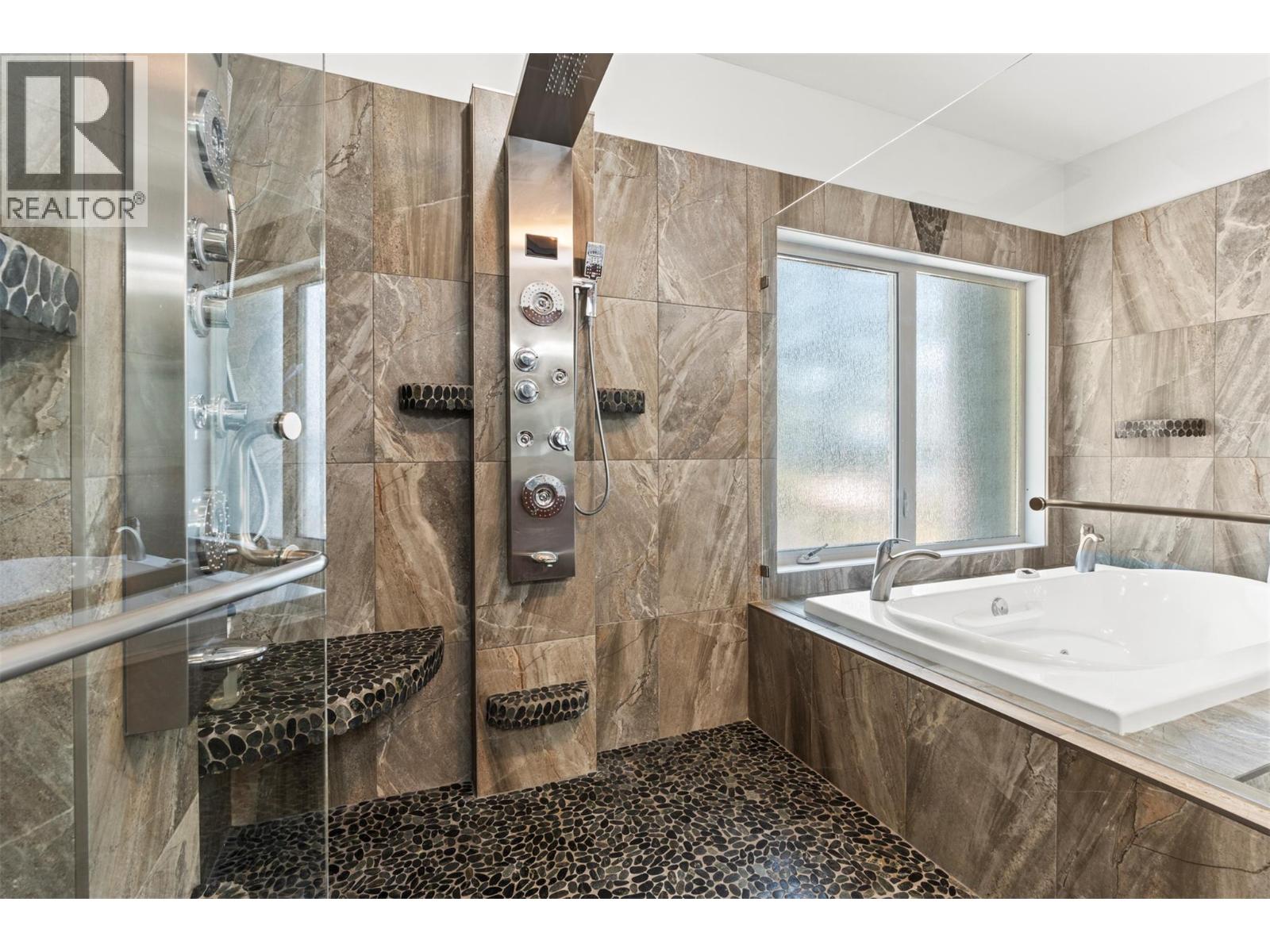 70 Lester Road - 27
