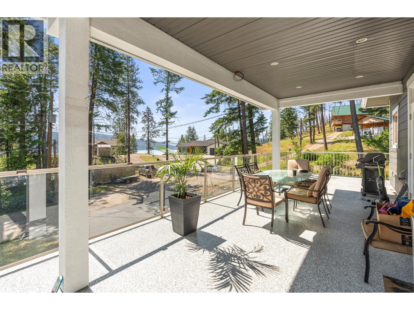 70 Lester Road - 17
