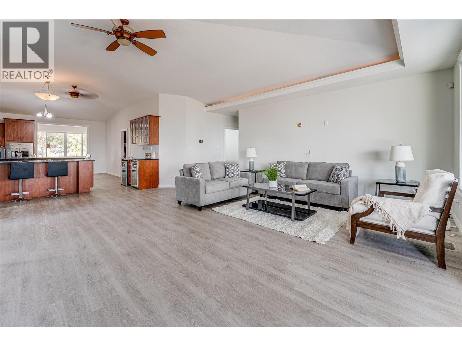 70 Lester Road - 13