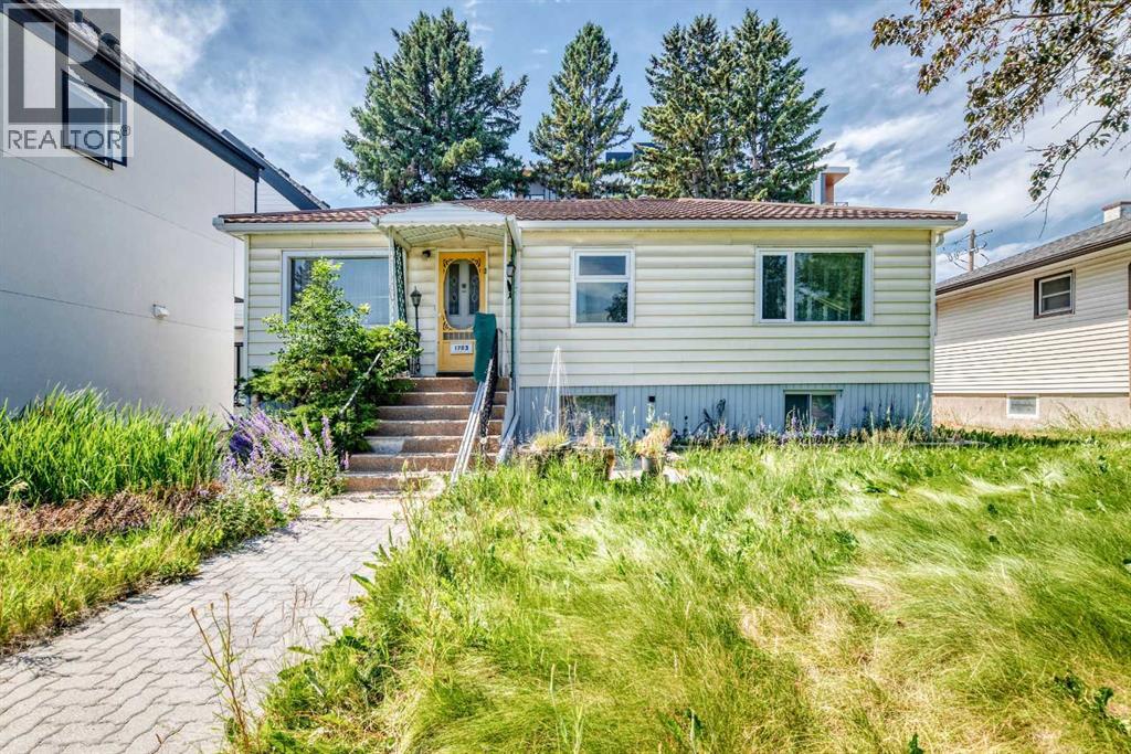 1703 32 Street SW - 1