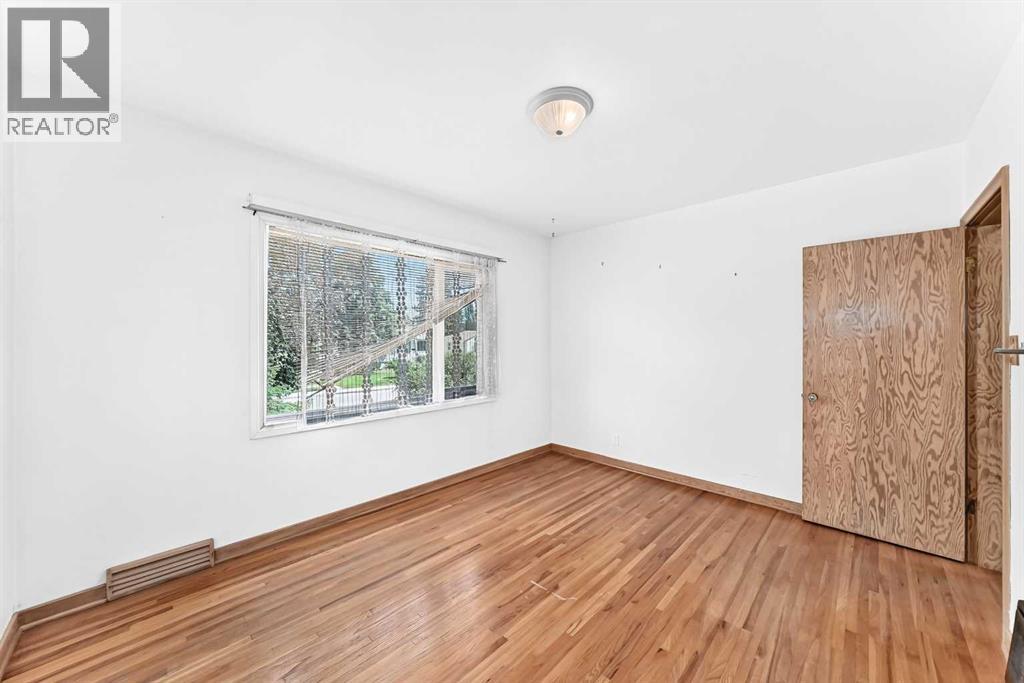 1703 32 Street SW - 15