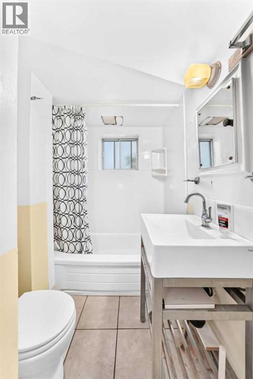 1703 32 Street SW - 36