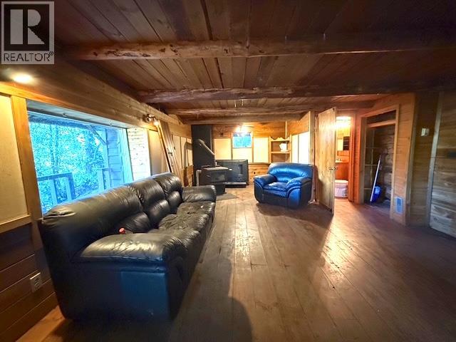3178 POWELL ROAD - 11