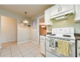 305 1521 Blackwood Street, White Rock, BC V4B3V6 Photo 11