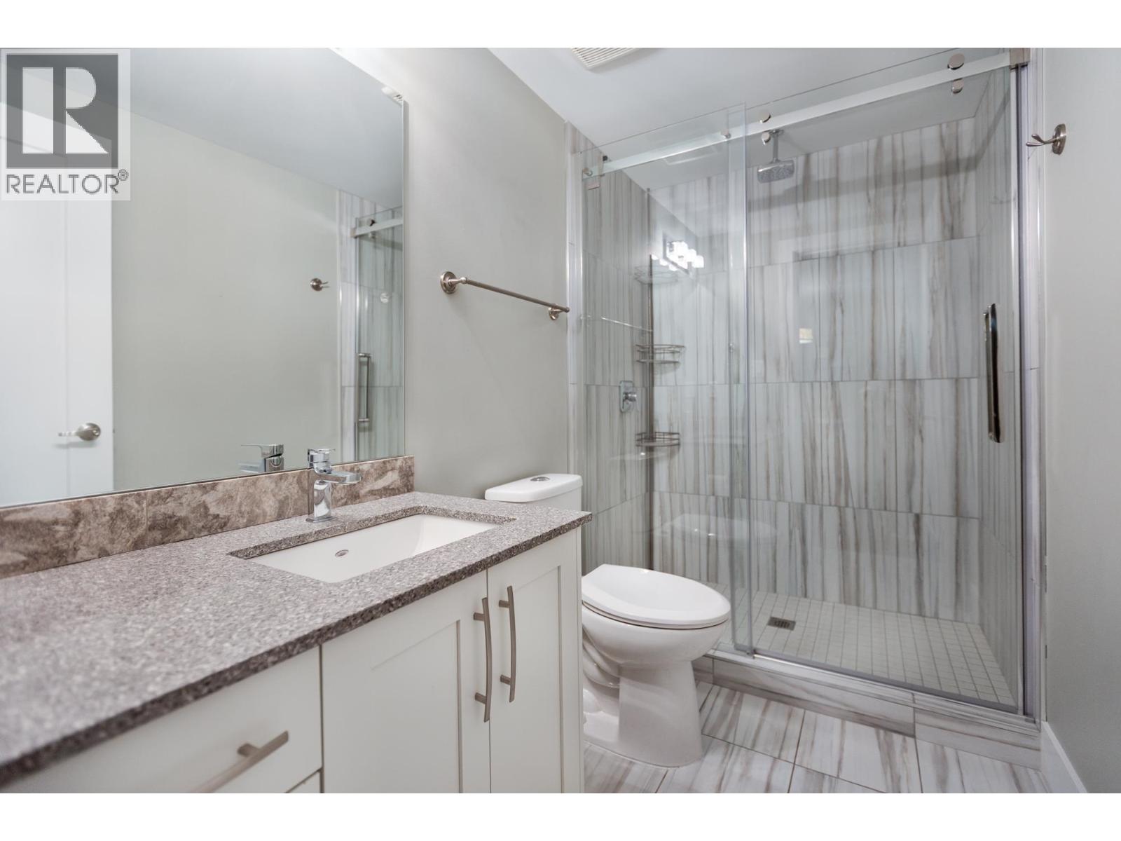 122 2055 INGLEDEW STREET, Prince George