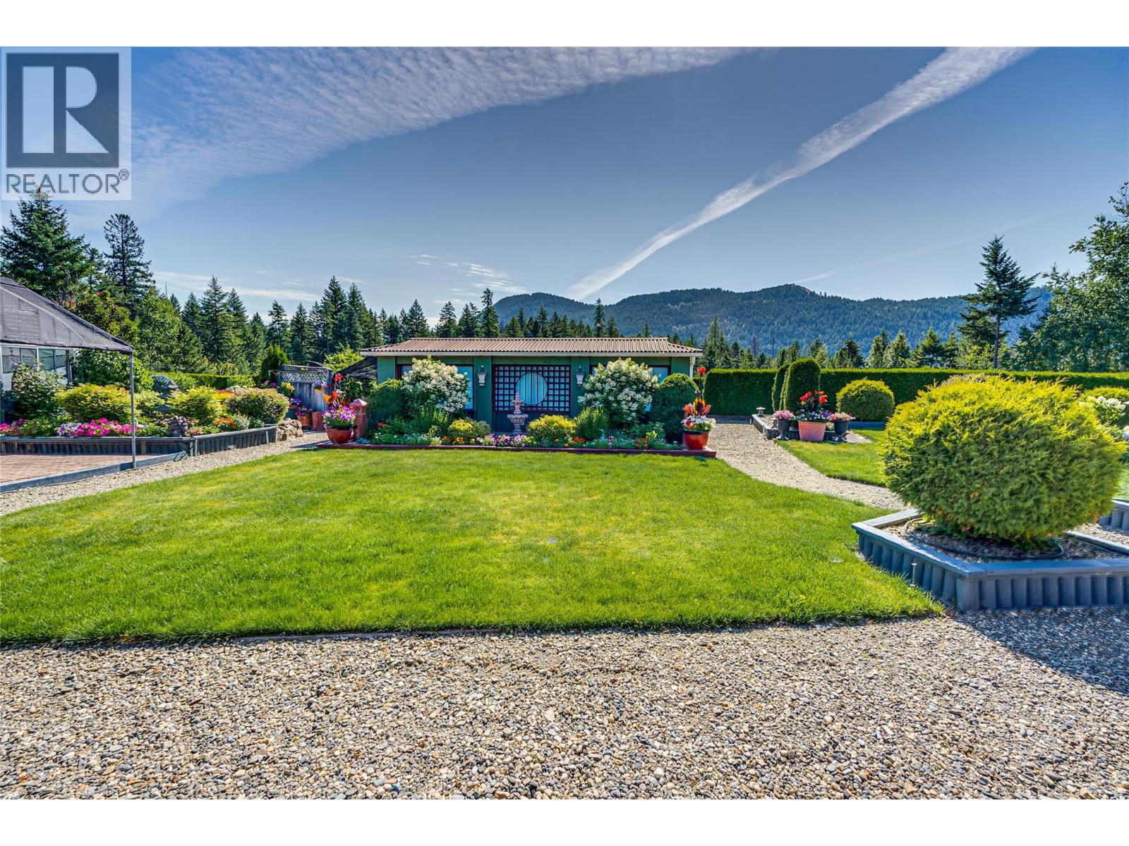 39 Ladyslipper Road - 66