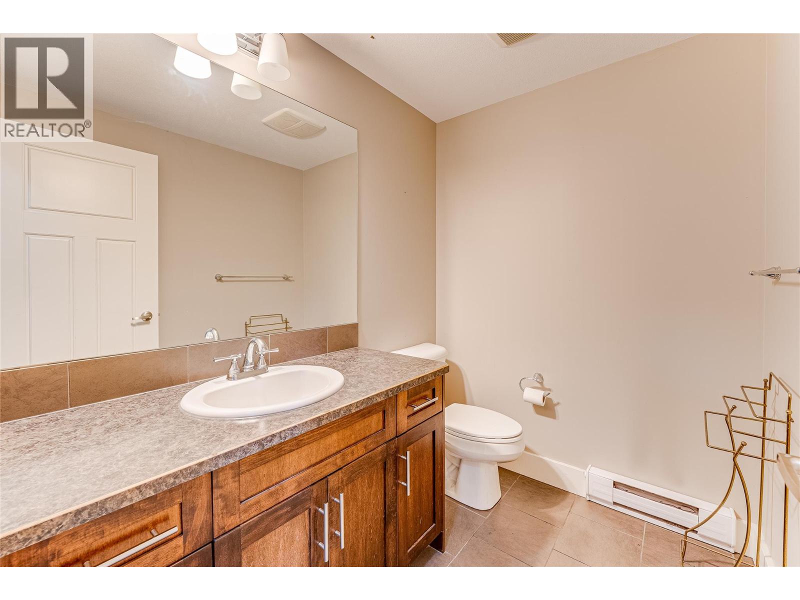 #104 3606 25 Avenue - 24