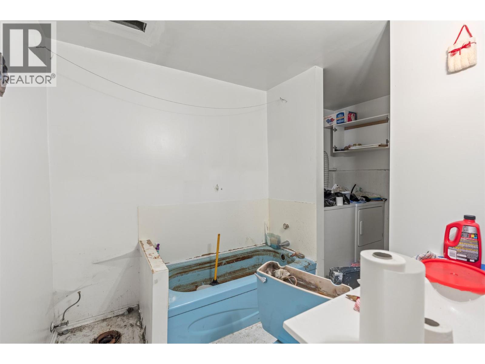 3706 24 Avenue - 31