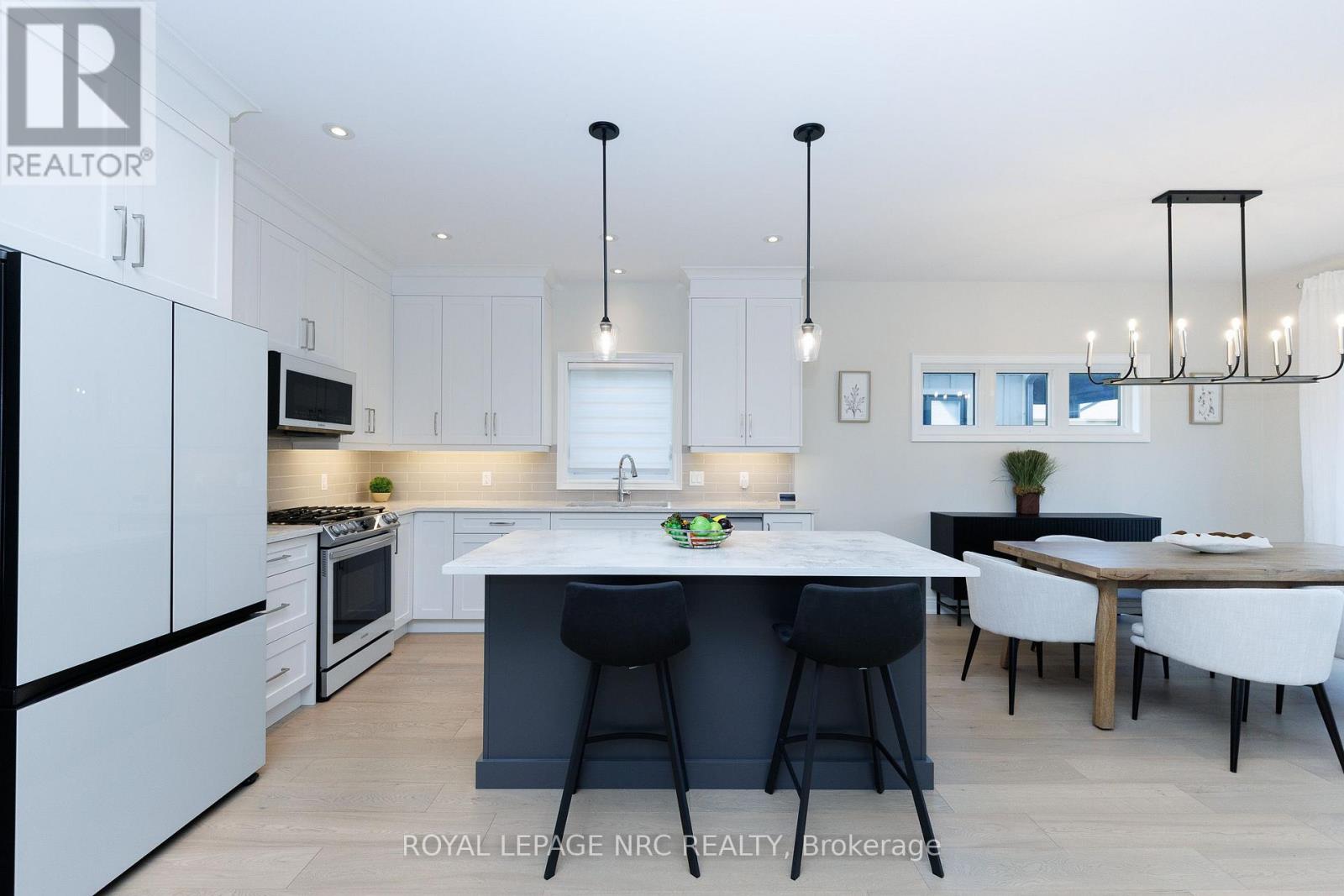 #6 154 PORT ROBINSON ROAD - Image 10
