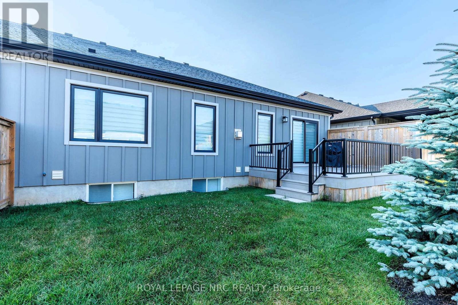 #6 154 PORT ROBINSON ROAD - Image 5