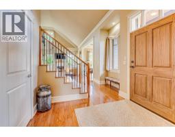 2pc Bathroom - 677 Cypress Drive, Vernon, BC V1B3Y5 Photo 6