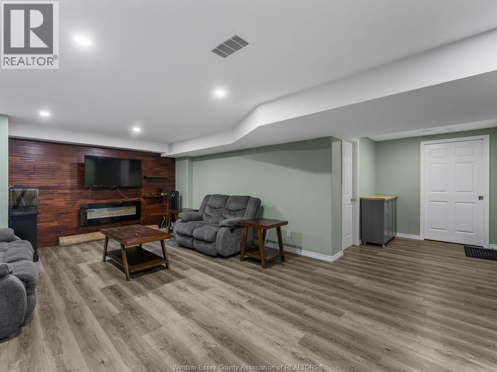 #5 85 CROSSWINDS BOULEVARD - 28