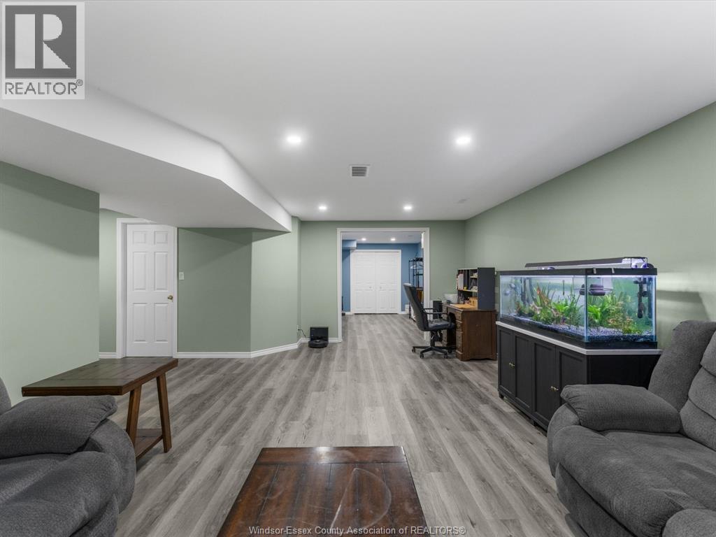 #5 85 CROSSWINDS BOULEVARD - 30