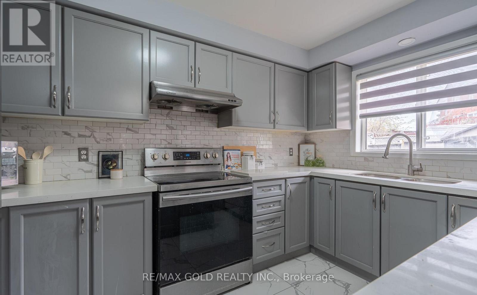104 SUNNY MEADOW BOULEVARD - 1