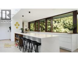 6510 Madrona Crescent, West Vancouver, BC V7W2J8 Photo 11