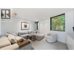 6510 Madrona Crescent, West Vancouver, BC V7W2J8 Photo 20