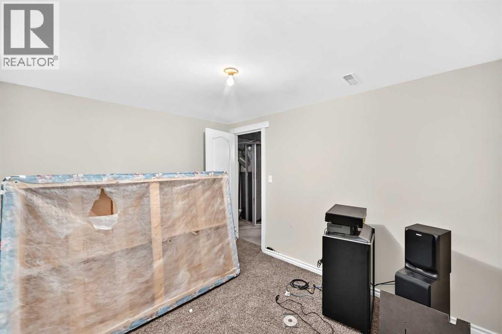 1701 32 Street SW - 31