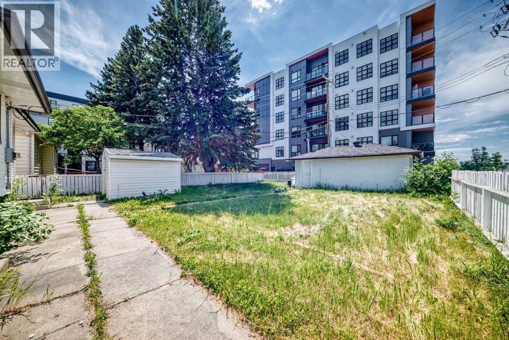 1701 32 Street SW - 42