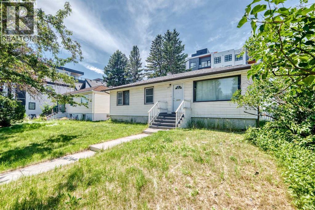 1701 32 Street SW - 50