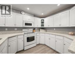 215 Morningside Drive, Tsawwassen, BC V4L2M3 Photo 10