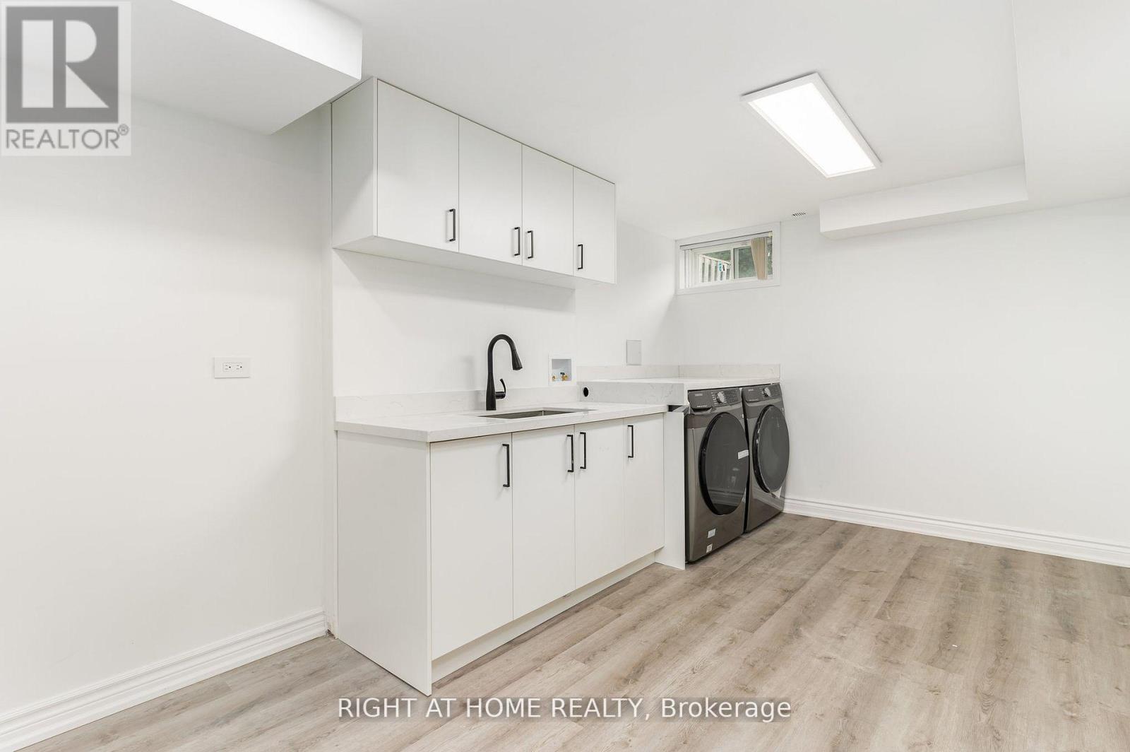 42 JESSICA GARDENS - 27
