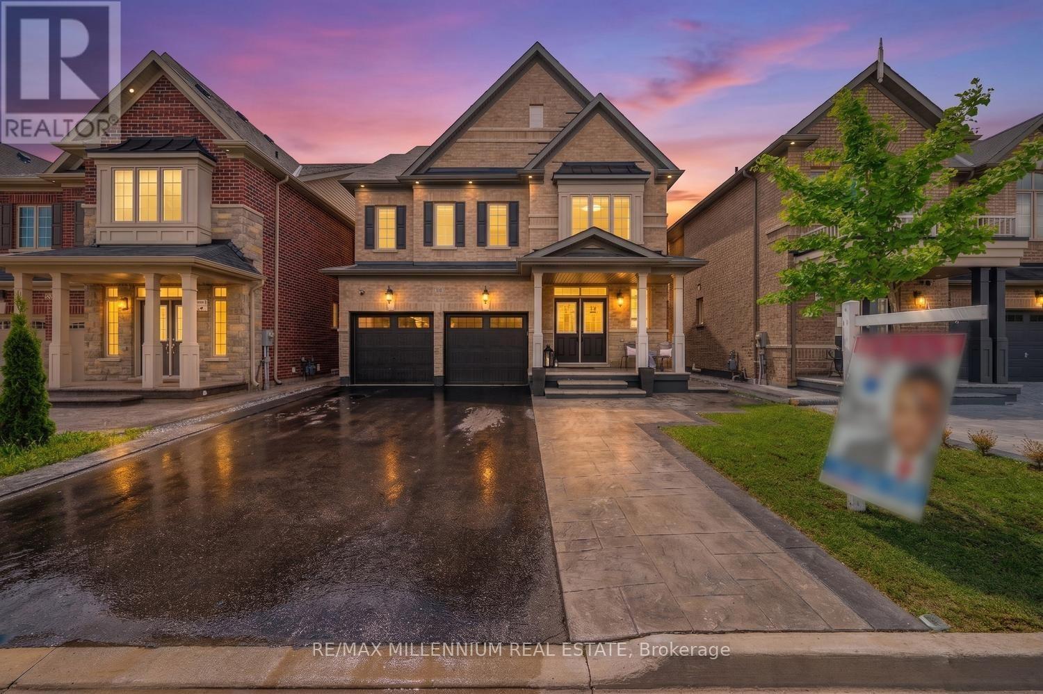 Photo of 18 Boone Crescent