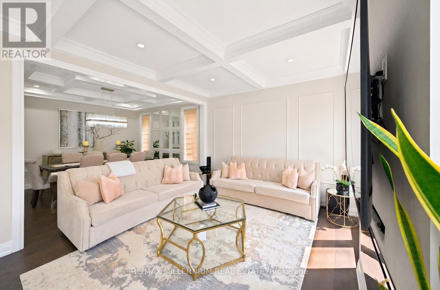 18 BOONE CRESCENT - 10