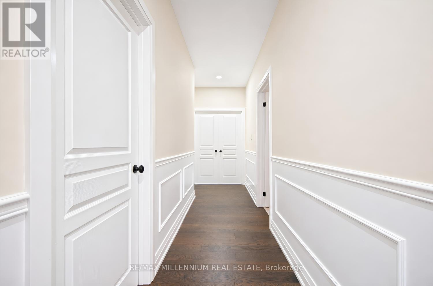 18 BOONE CRESCENT - Image 31