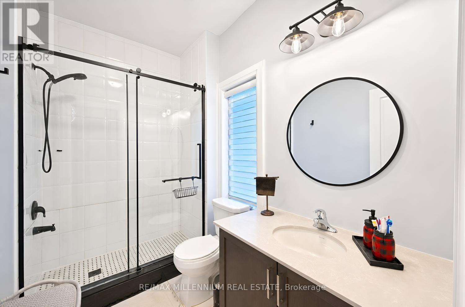 18 BOONE CRESCENT - Image 37