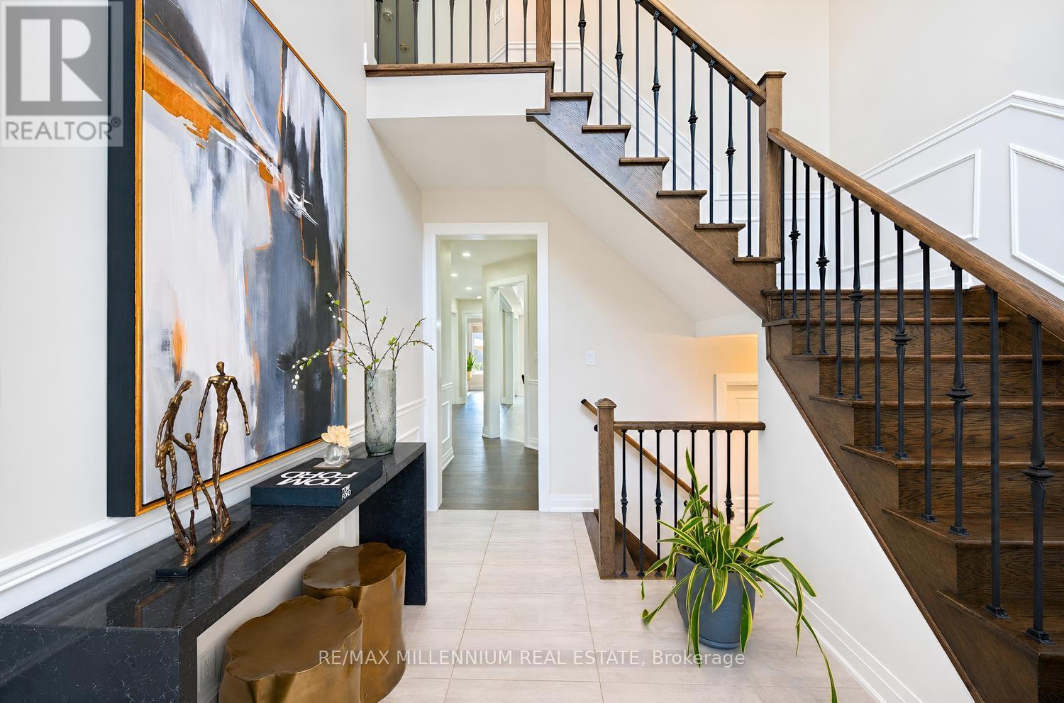 18 BOONE CRESCENT - 5